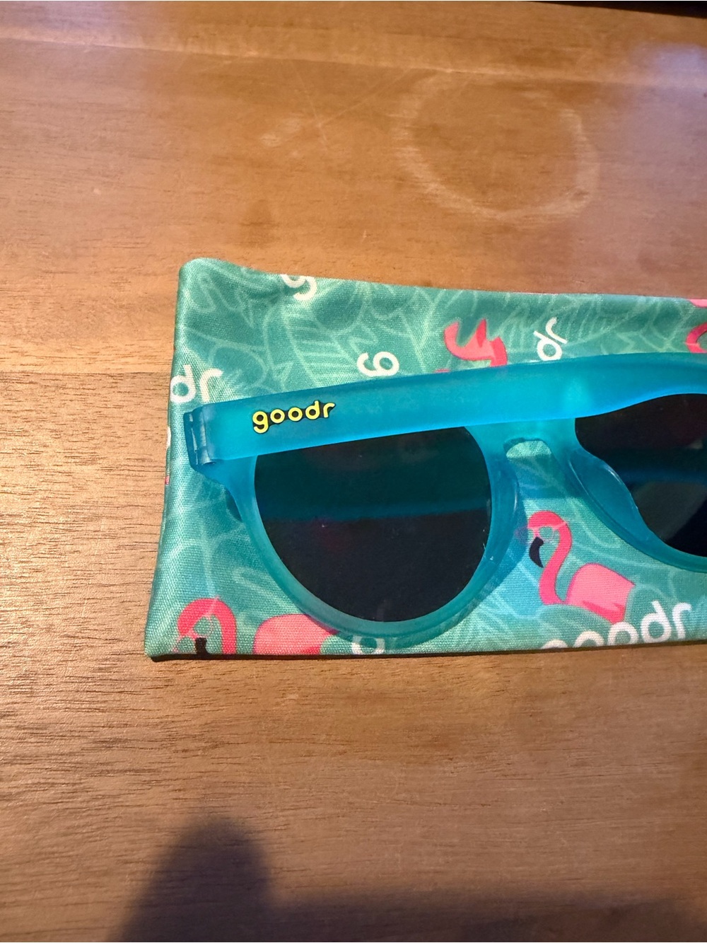 Goodr Teal Mirrored Round Sunglasses - Picture 3 of 4
